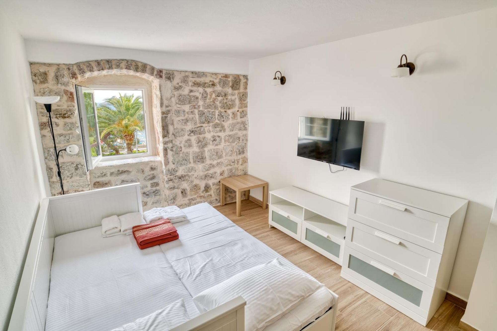 Sm Beach Residence Petrovac Exteriör bild