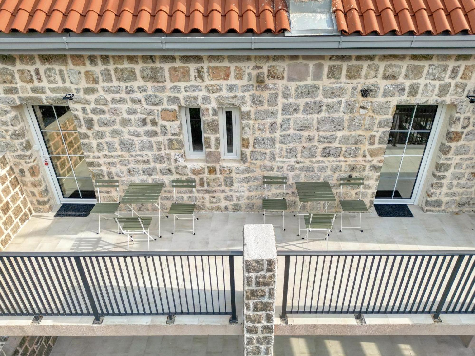 Sm Beach Residence Petrovac Exteriör bild